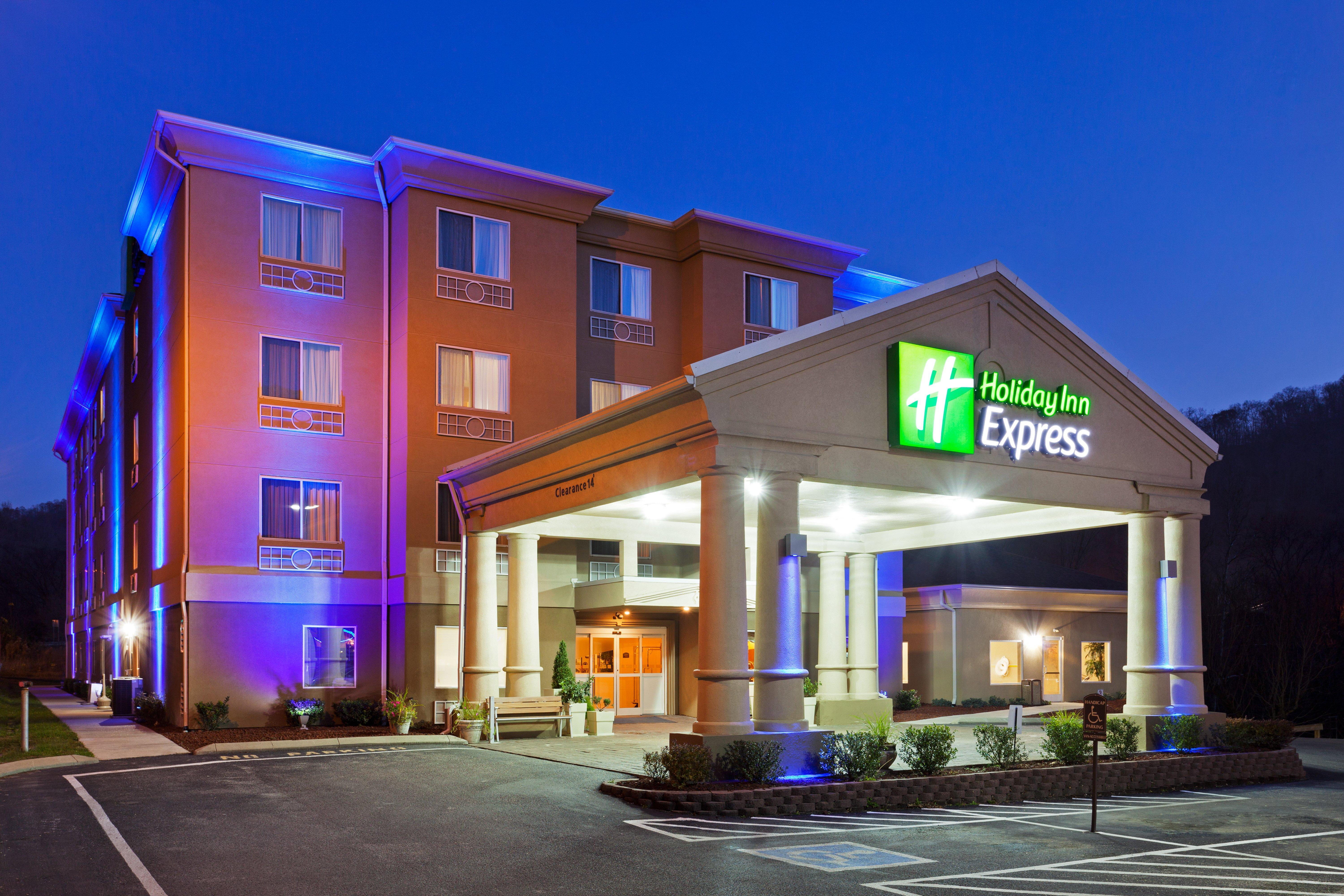 Holiday Inn Express And Suites Pikeville By Ihg Exterior foto
